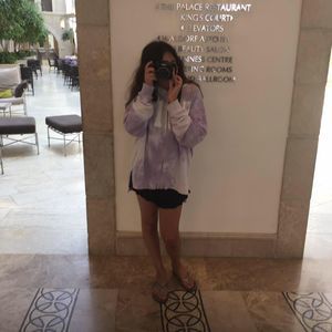 Meet your Posher, Debbie